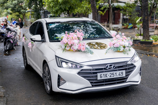 Thuê xe hoa cưới